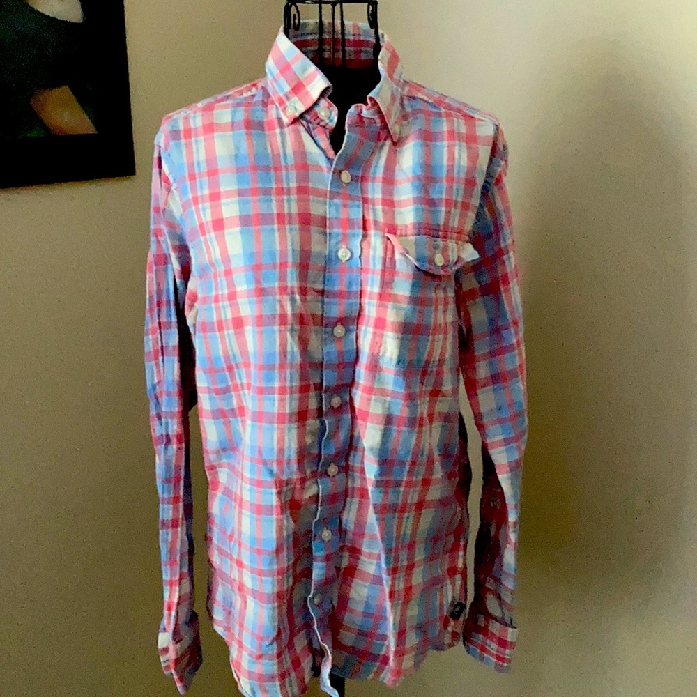 Vineyard Vines Button Up - image 1